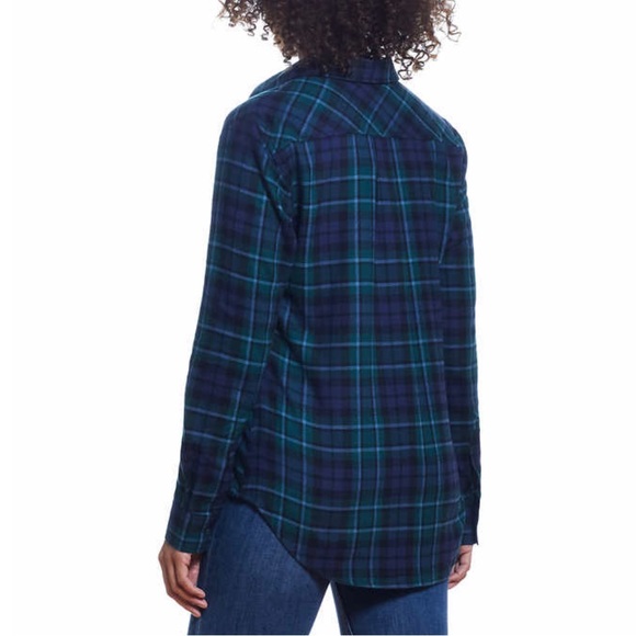 ⭐️ Firm Price ⭐️ Weatherproof vintage flannel large top - Picture 3 of 8